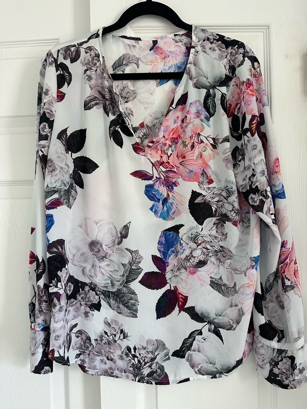 NYDJ Floral V-Neck Long Sleeve Blouse - White Multi L